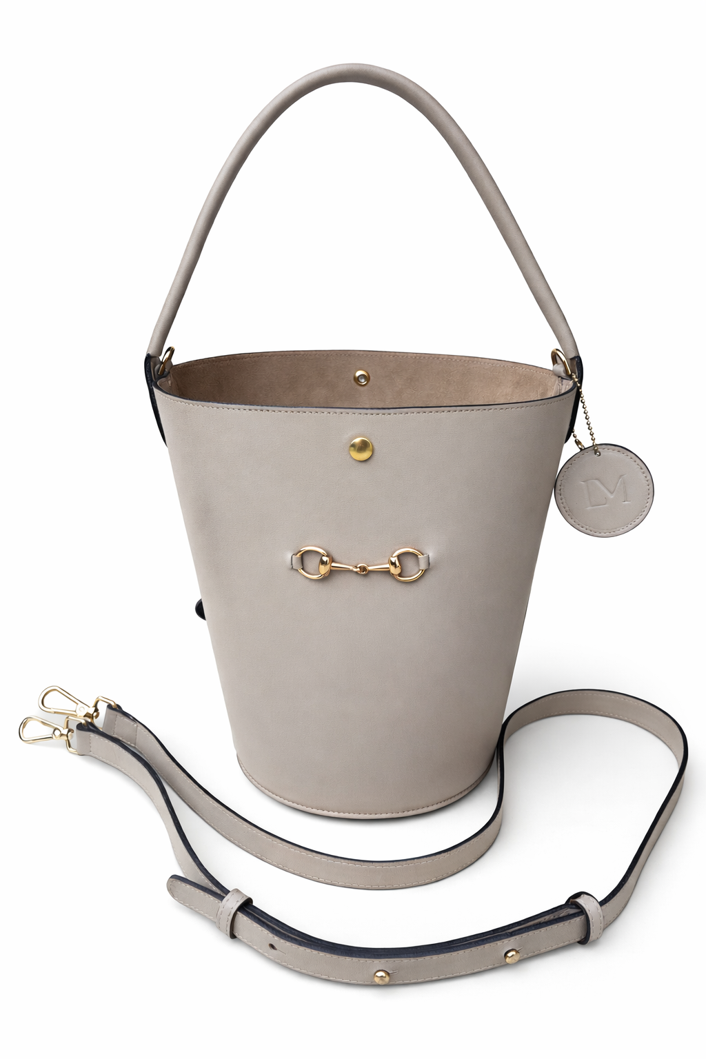 Sac Seau Diane gris taupe en cuir vachette doublé daim Laure Montigny, mors cheval doré signature équestre