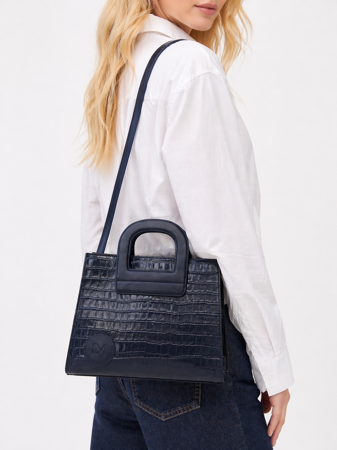 Sac Amazone Bleu Marine en Cuir Façon Crocodile, Anse Étrier de Selle